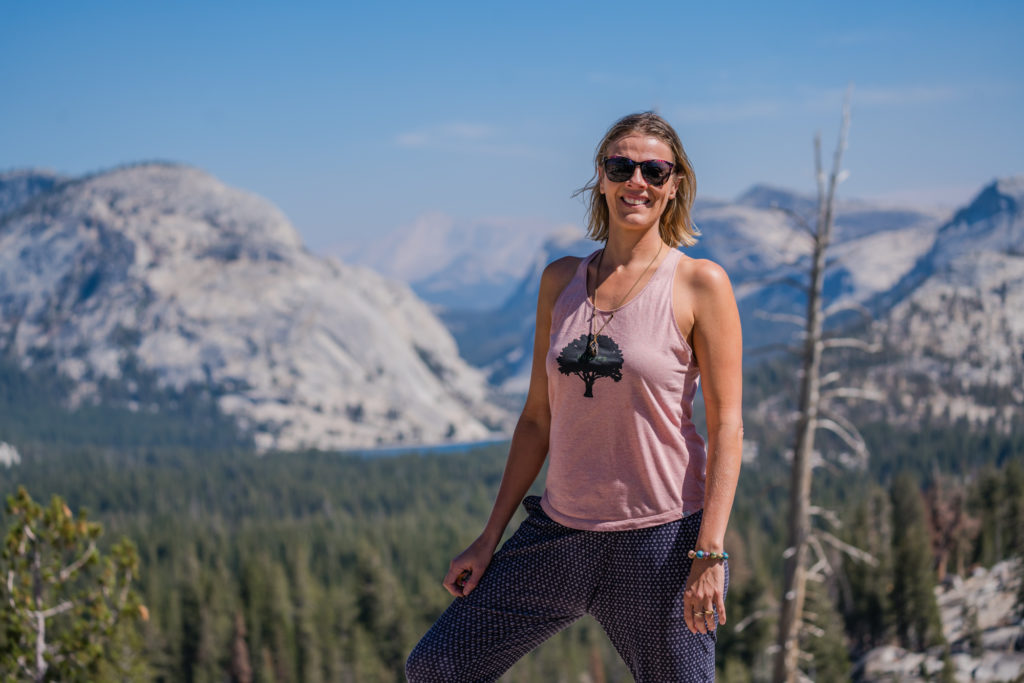 girl posing at omsted point yosemite globus tour